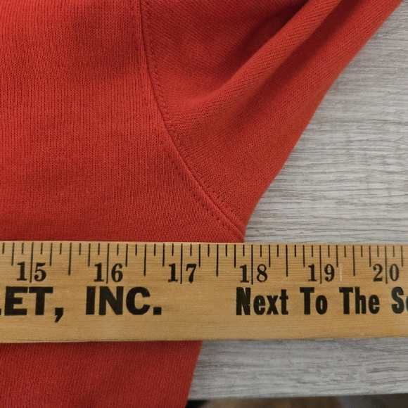 Justin Bieber Red Tour Mens Size Medium Sweatshirt Sweater Hoodie Merch - Picture 6 of 7